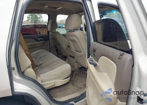 2009 Chevrolet Tahoe Ls из США, поврежденный, VIN 1GNFC13C09R208926